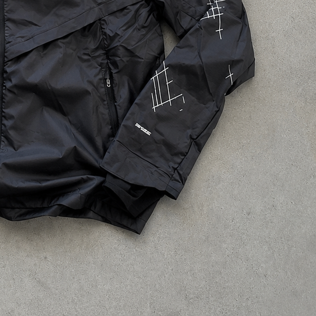 Nike Jacket Black Rare (Size L)