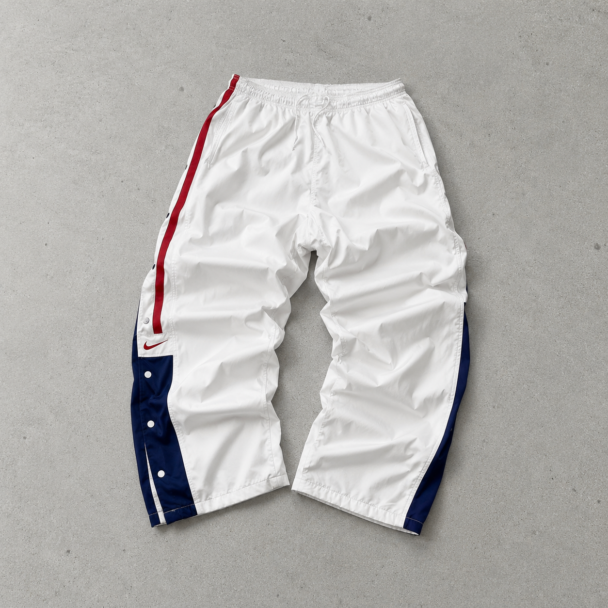 NIKE Track Pants White Limited (XL)