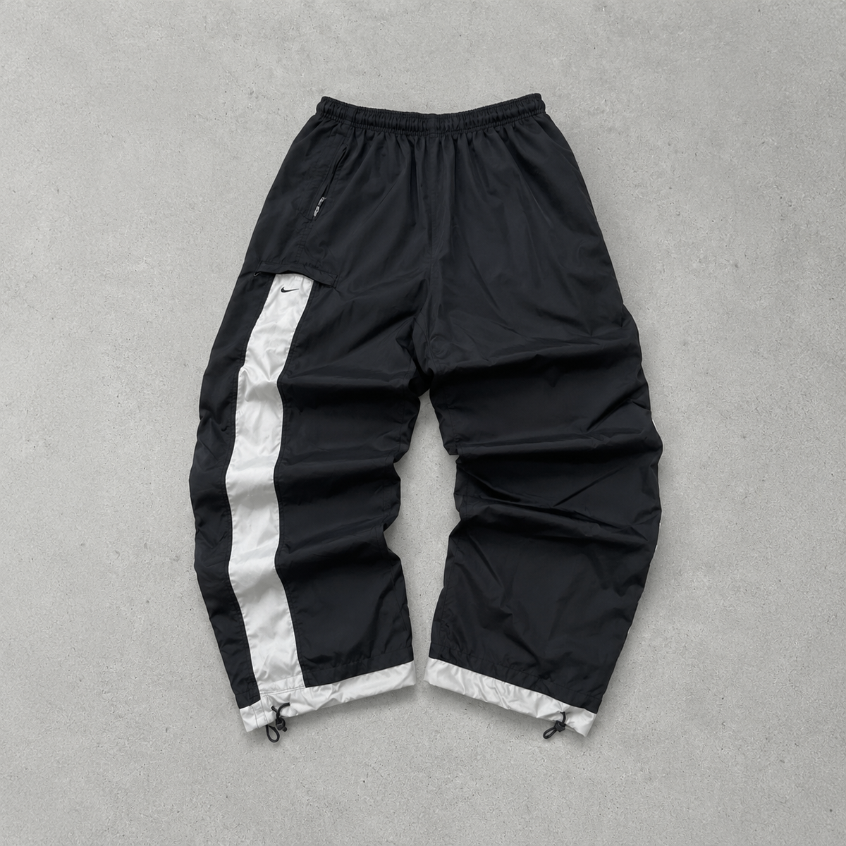 Nike Track Pants Black / Cream Limited (M)