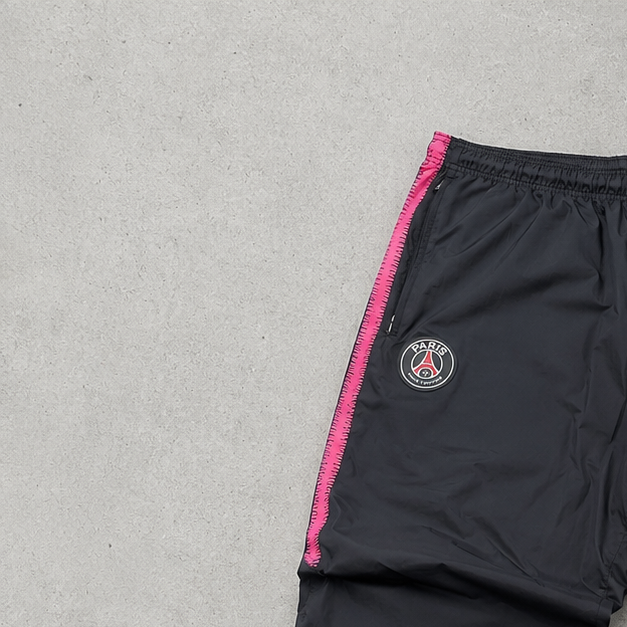 Nike Pants Schwarz Limited (S)