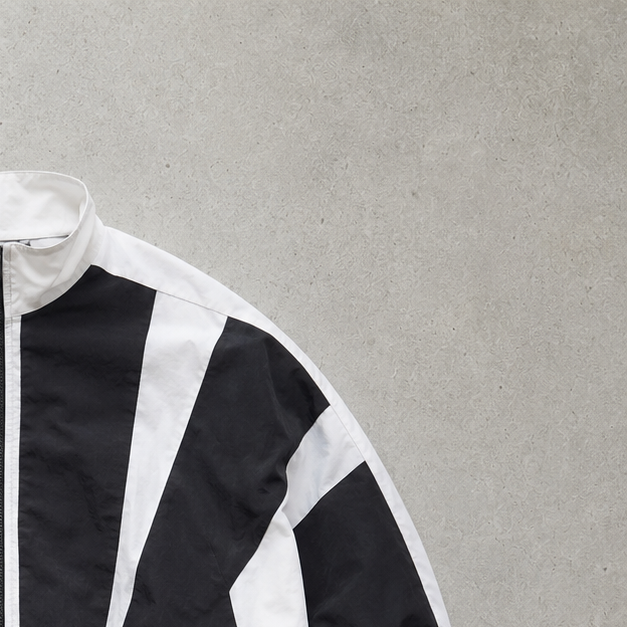 Nike Jacket White, Black Rare (Size XL)