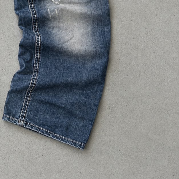 True Religion Straight Fit Jeans Blau, Hellblau Rare (W30 | DE 46)