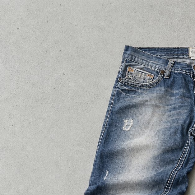 True Religion Straight Fit Jeans Blau, Hellblau Rare (W30 | DE 46)
