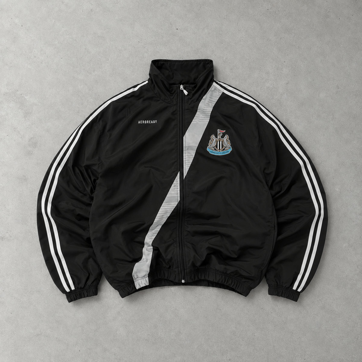 Newcastle United Adidas Track Jacket Black/White Rare (L)