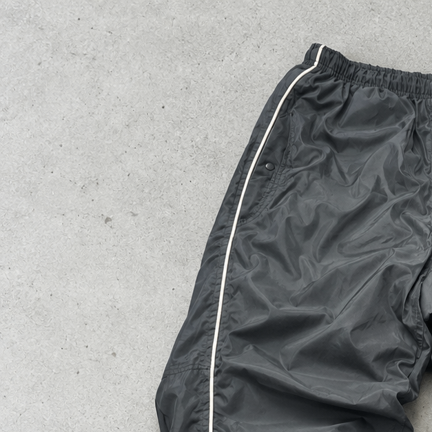 Y2K Adidas Track Pants Schwarz Limited (S)