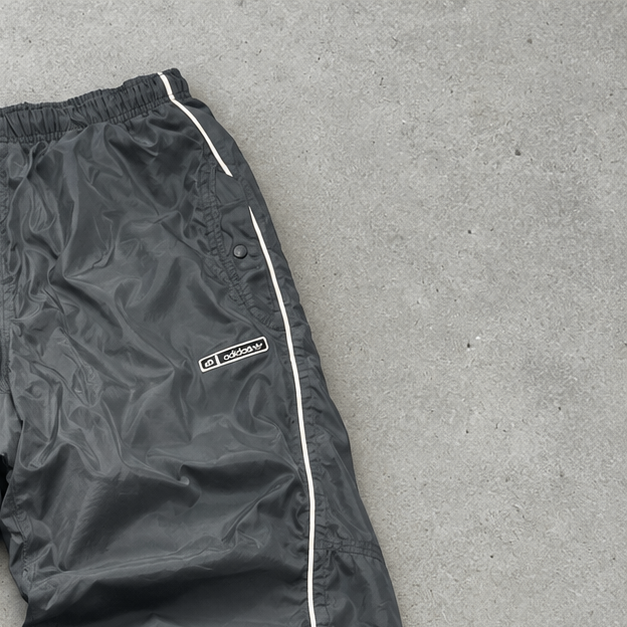 Y2K Adidas Track Pants Schwarz Limited (S)