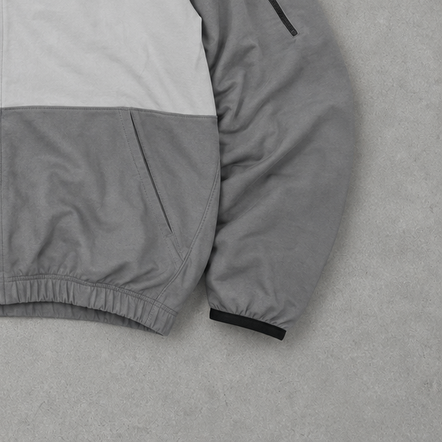 Veste Nike grise édition limitée (taille S)