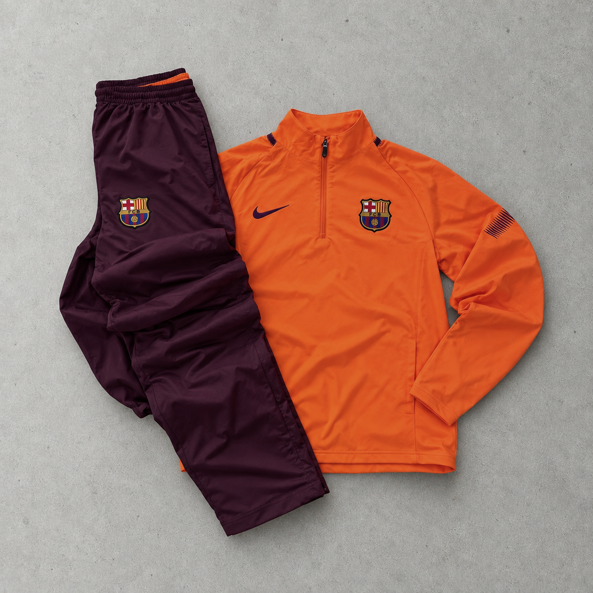 FC Barcelona Nike Tracksuit Orange Rare (S)