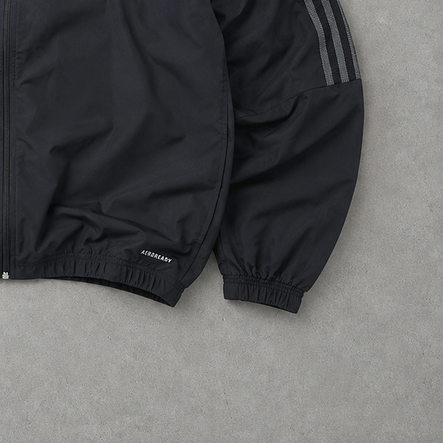 Adidas Windbreaker Schwarz Limited (Size M)