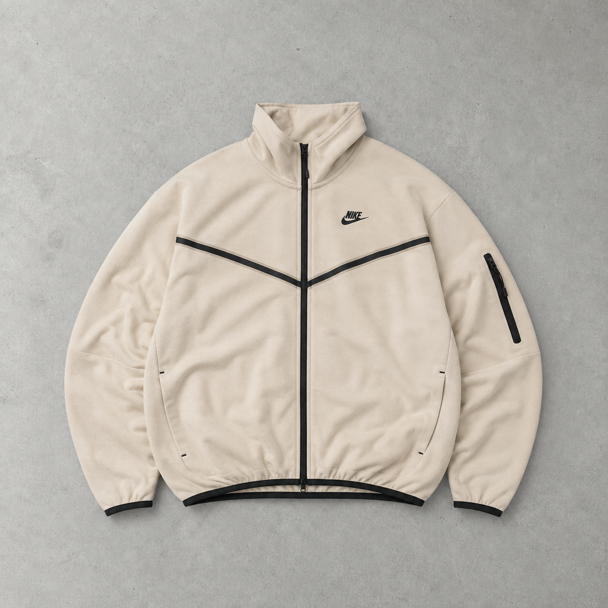 Nike Jacke Creme Limited (Größe S)
