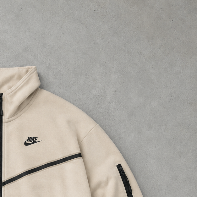 Nike Jacke Creme Limited (Größe S)