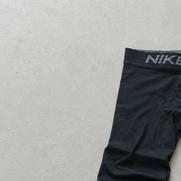 Nike Pants Schwarz Limited (S)