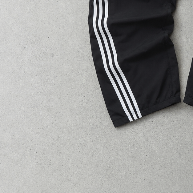 Adidas Track Pants Schwarz, Weiß Limited (Size L)