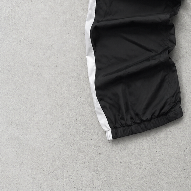 Nike Joggers Weiß, Schwarz Limited (S)