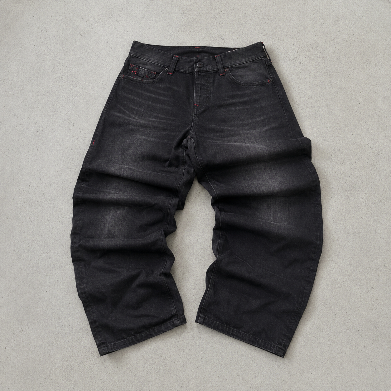 True Religion Jeans Schwarz, Rot Limited (W32 | DE 48)