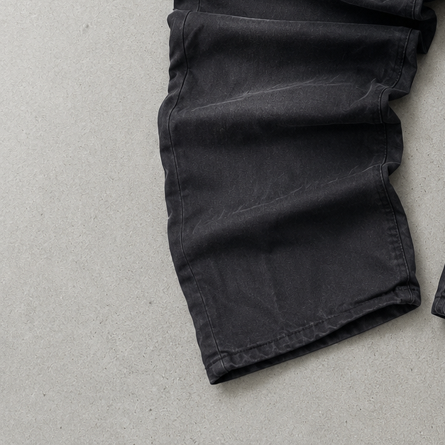 True Religion Jeans Schwarz, Rot Limited (W32 | DE 48)