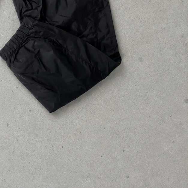 Nike Track Pants Schwarz Limited (Size XL) Stitched Logo