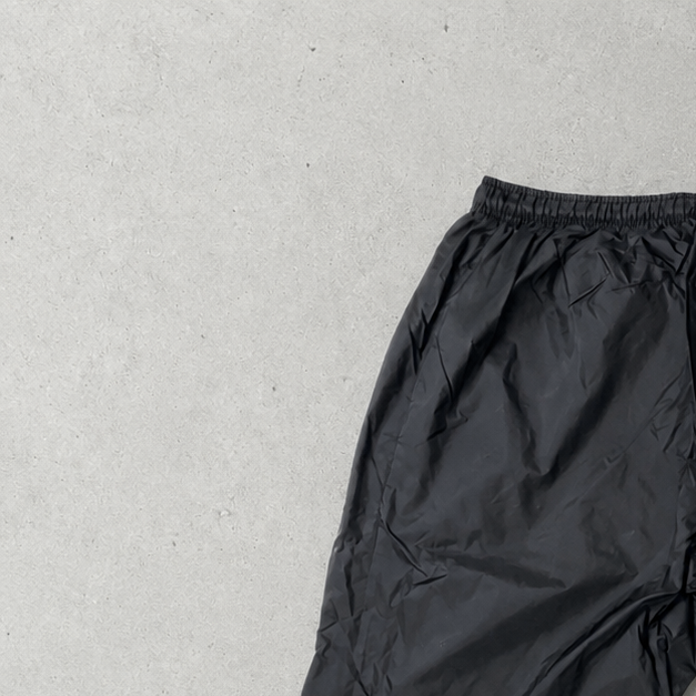 Nike Track Pants Schwarz Limited (Size XL) Stitched Logo