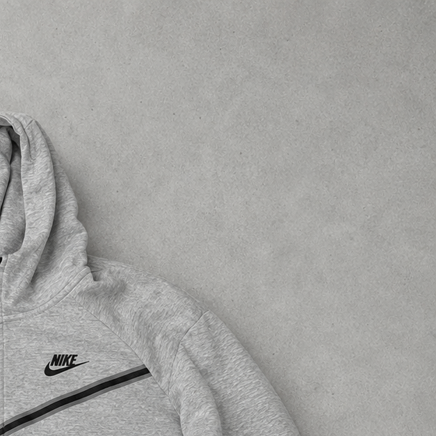 Veste Nike Tech Fleece grise rare (taille S)