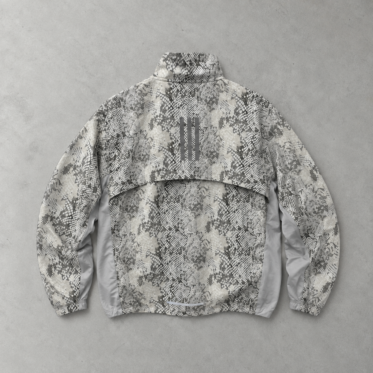 Adidas Jacket Grey / White Limited (M)