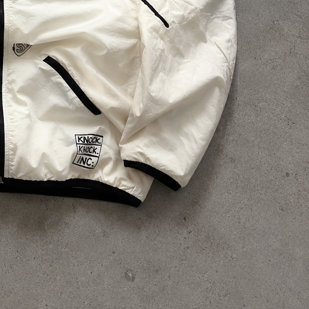 Nike Jacket Creme, Black Limited (M)