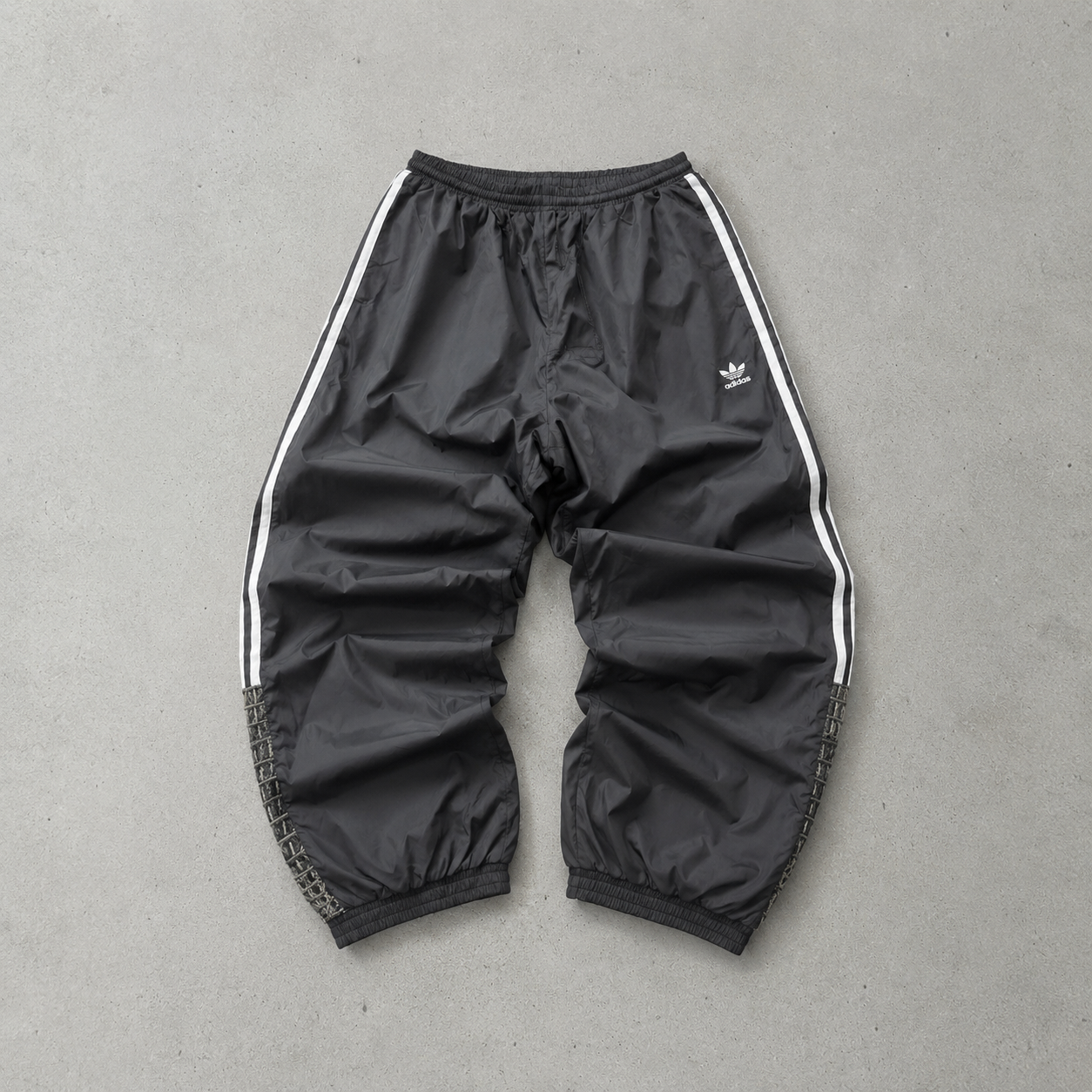 Adidas Pants Schwarz Rare (M)