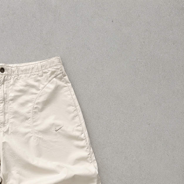 Y2K Nike Shorts Weiß, Creme Limited (S)