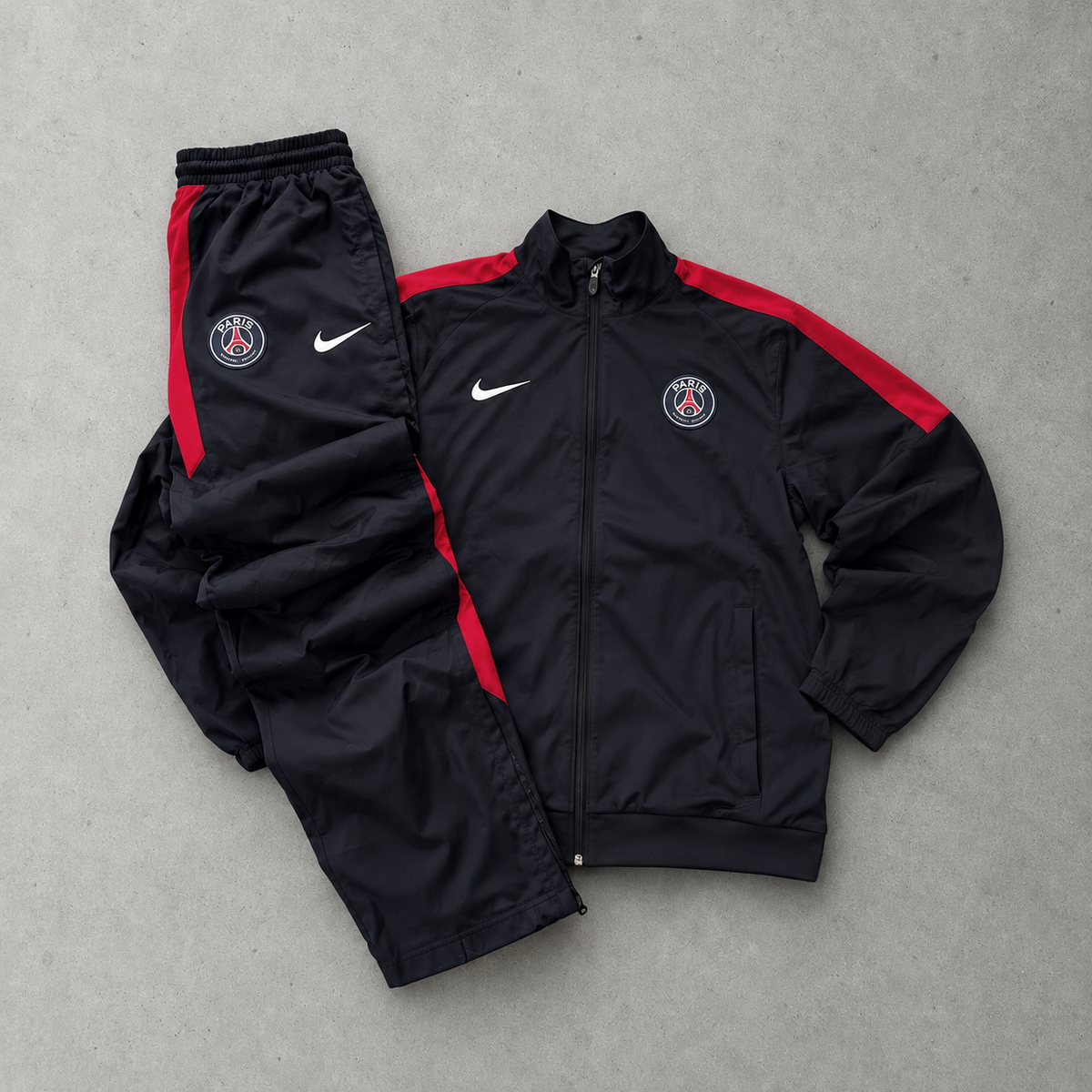 Paris Saint-Germain Nike Tracksuit Red Rare (S)