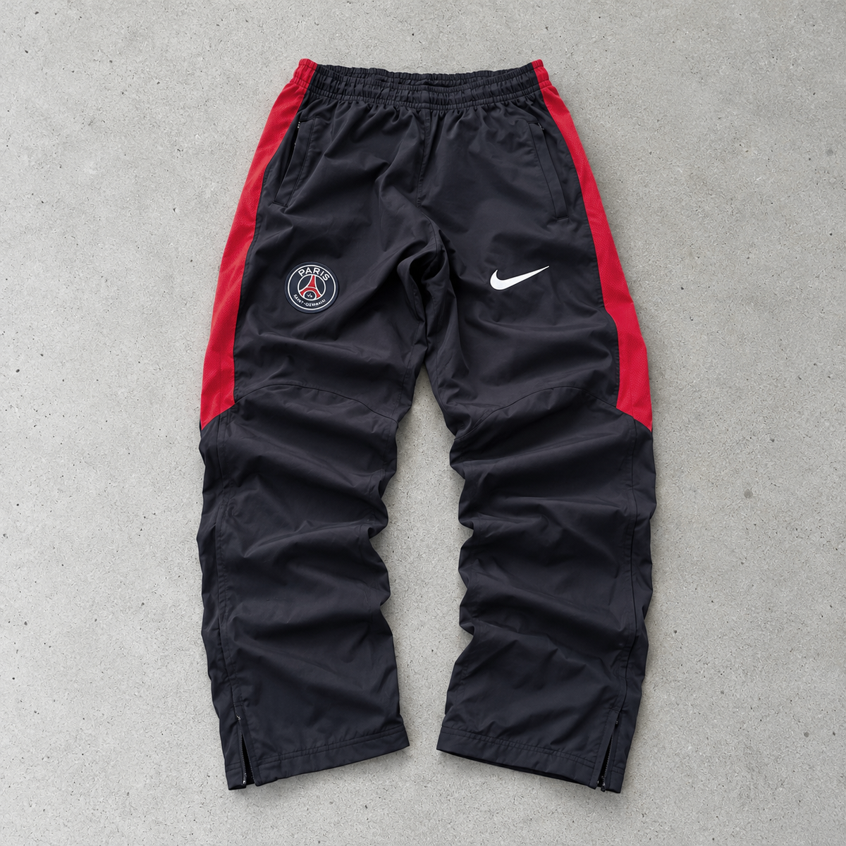 Paris Saint-Germain Nike Tracksuit Red Rare (S)