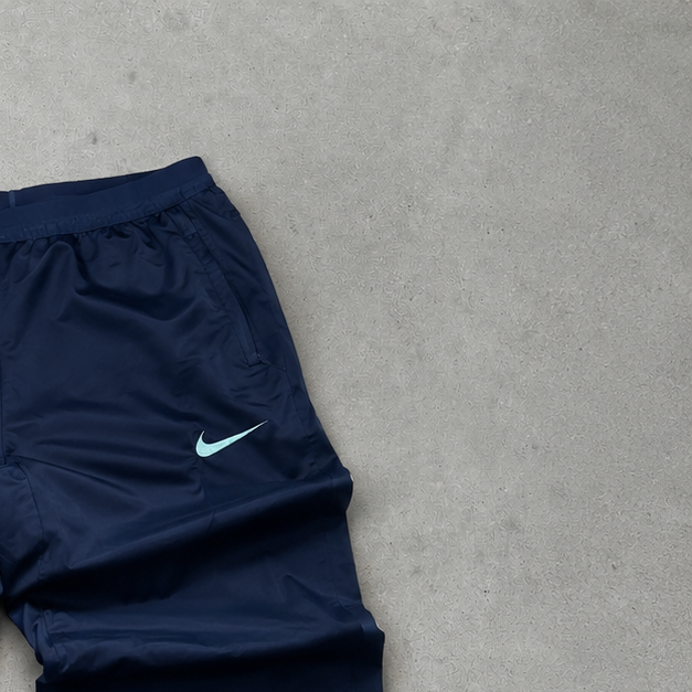 Nike Trainingshose Schwarz Limited (L)