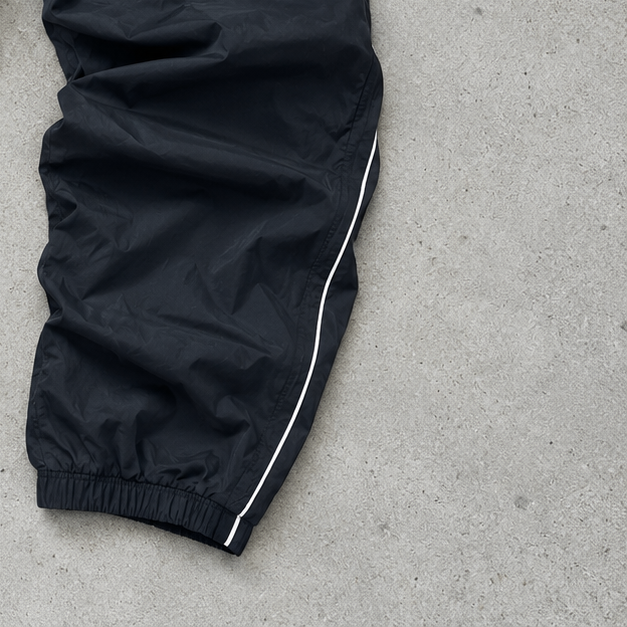 Nike Track Pants Schwarz Limited (M)