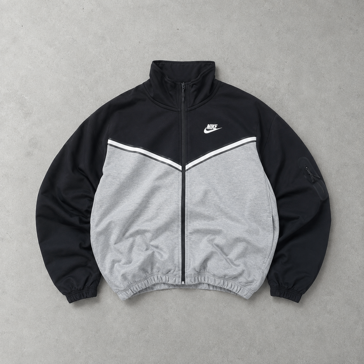 Nike Jacket Schwarz Rare (Size S)