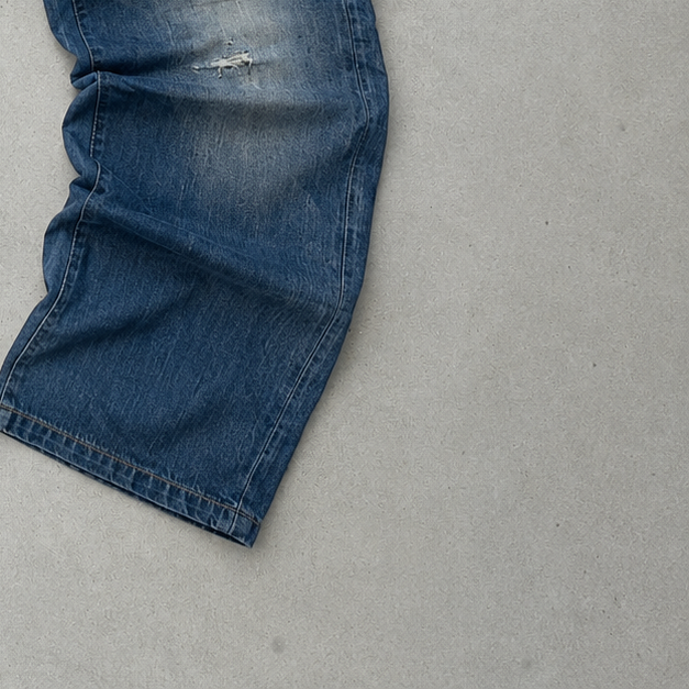 Armani Jeans Jeans Marineblau Rare (W31 | DE 46)