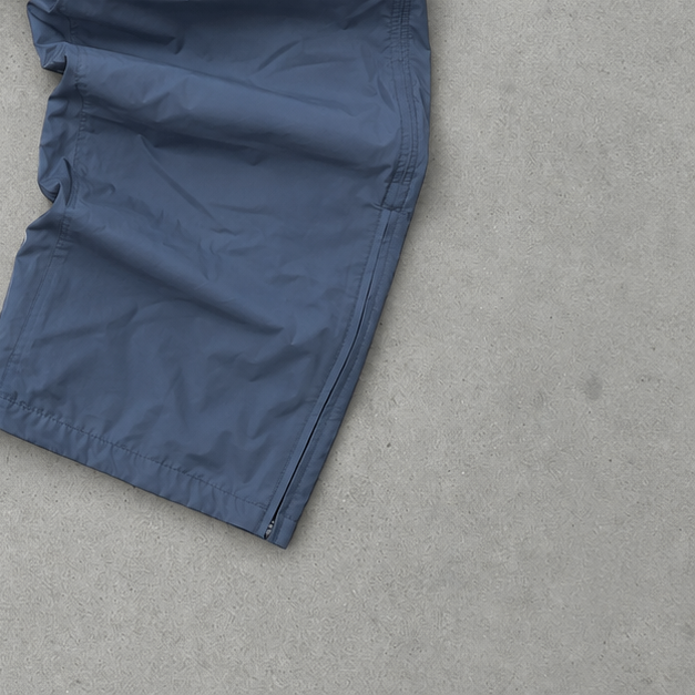 Nike Outdoor Pants Grau Rare (Size M)