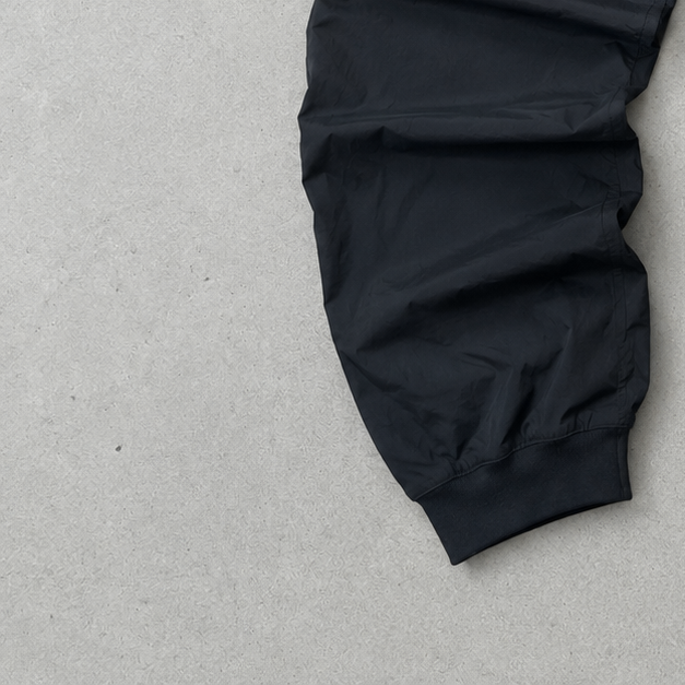 Adidas Pants Schwarz Rare (Size S)