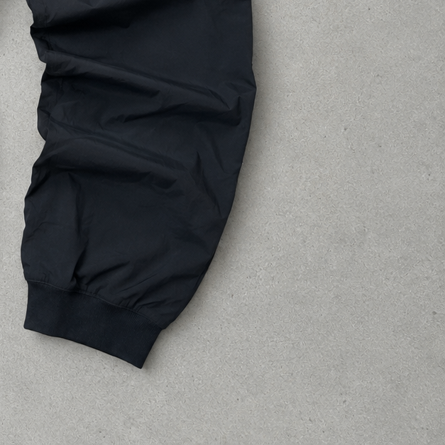 Adidas Pants Schwarz Rare (Size S)