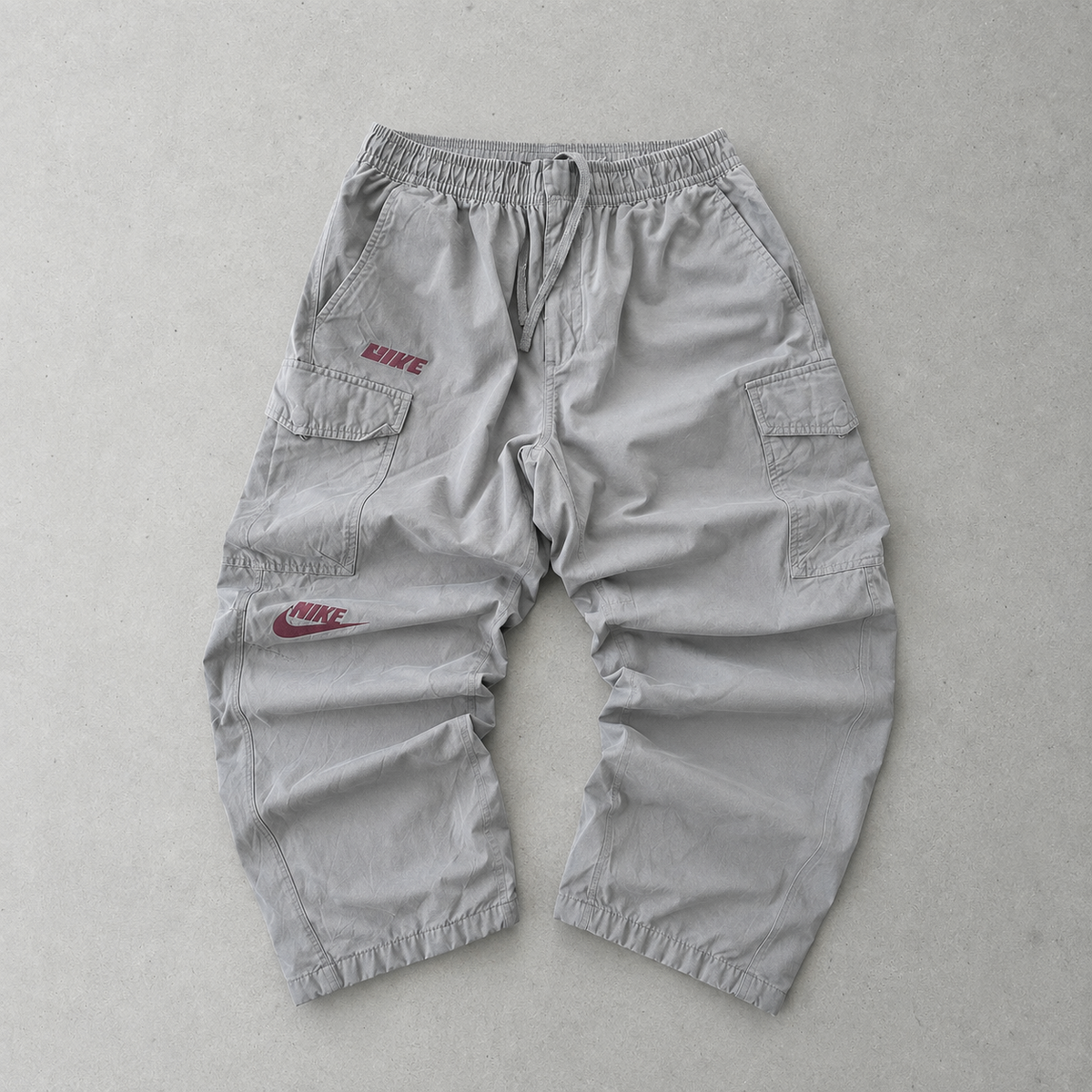 Nike Track Pants Grau Limited (Size M)