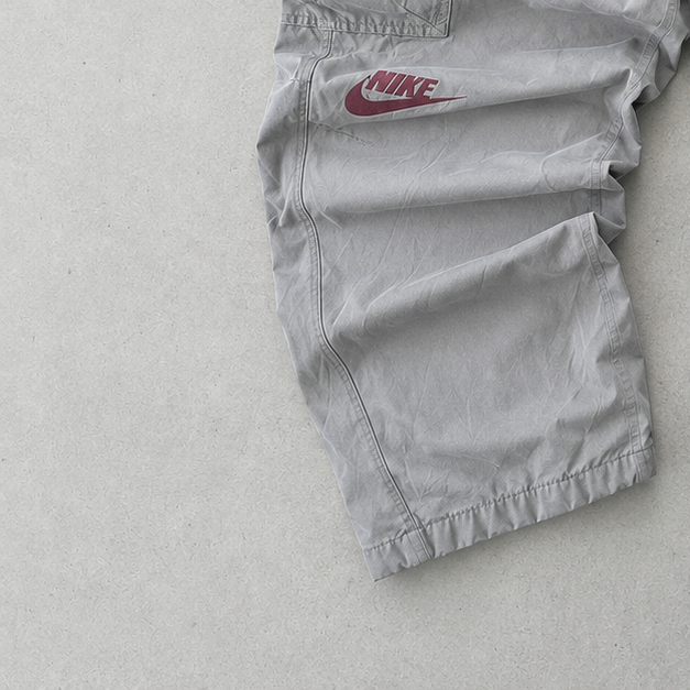 Nike Track Pants Grau Limited (Size M)