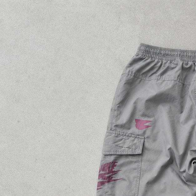 Nike Track Pants Grau Limited (Size M)