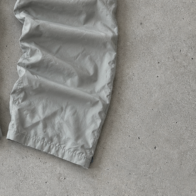 Y2K Adidas Cargo Pants Creme Rare (M)