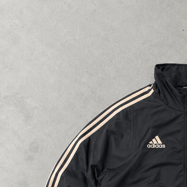 Real Madrid Adidas Jacket Weiß Rare (Size S)