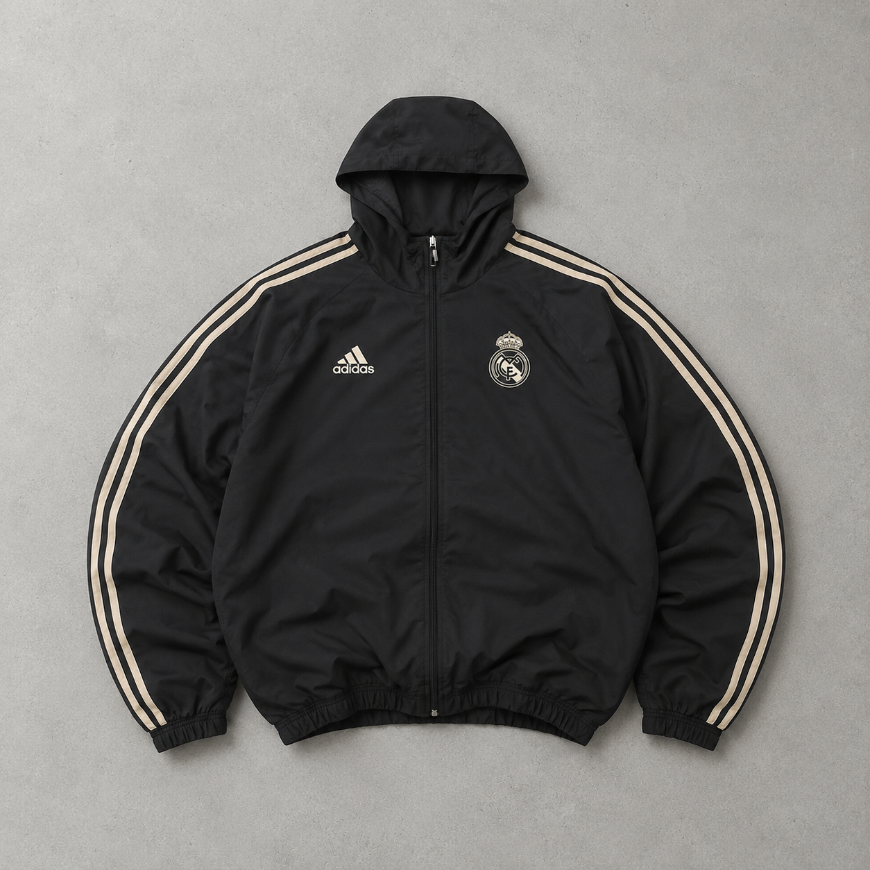 Real Madrid Adidas Jacket Weiß Rare (Size S)