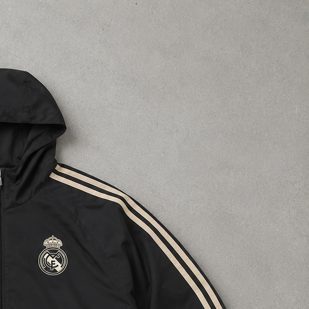 Real Madrid Adidas Jacket Weiß Rare (Size S)