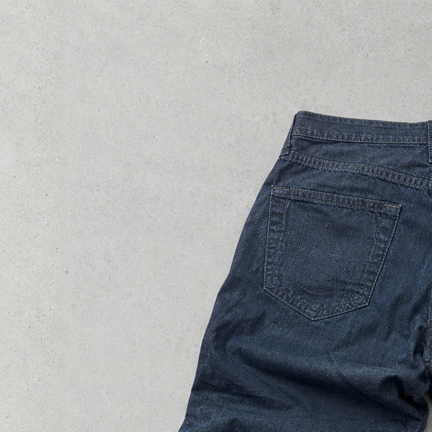 True Religion Straight Fit Jeans Grau Rare (W31 | DE 46)