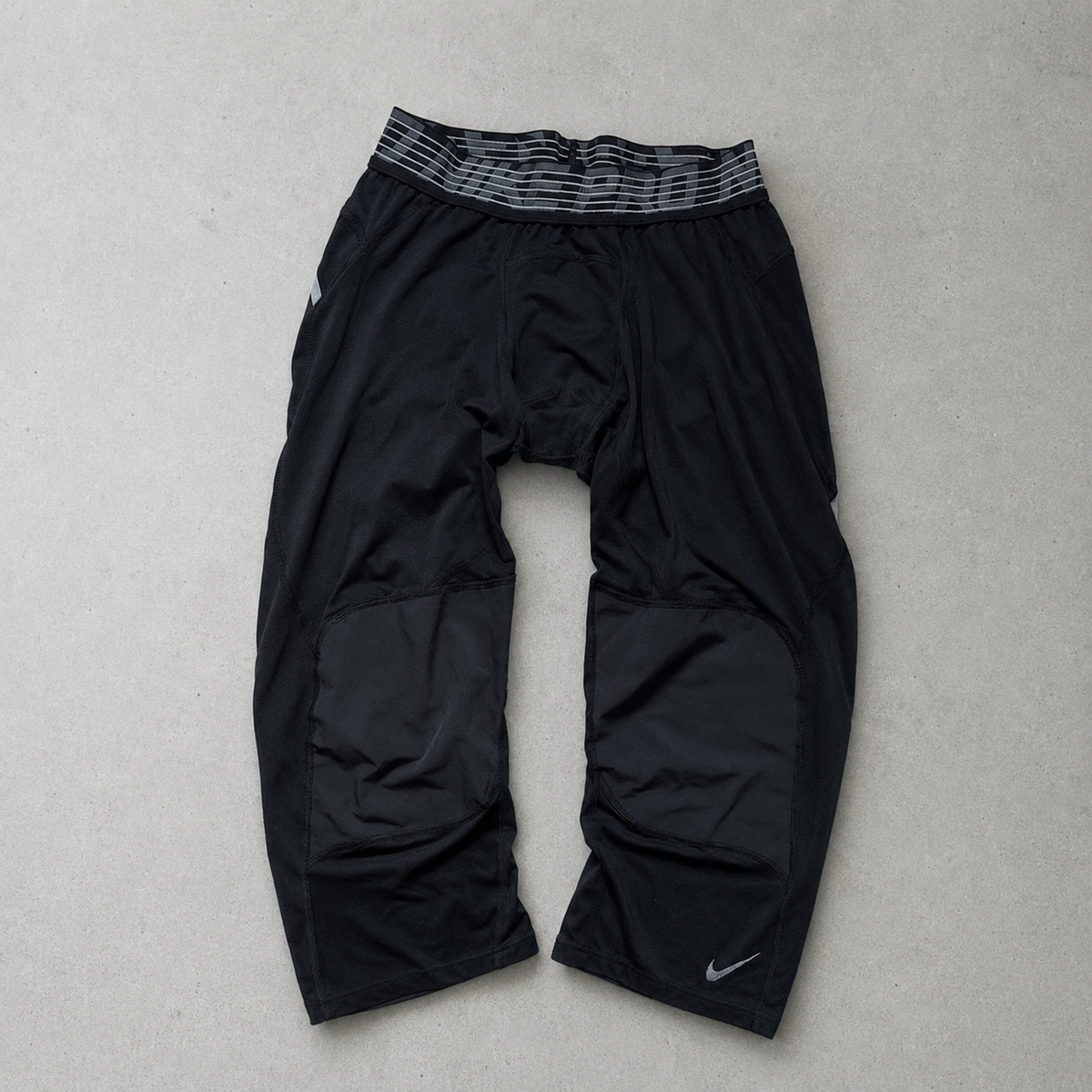 Nike Compression Tights Schwarz Rare (Size L)