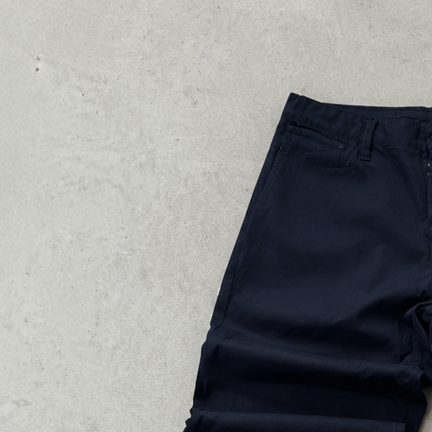 Armani Jeans Marineblau, Blau Limited (W31 | DE 46)