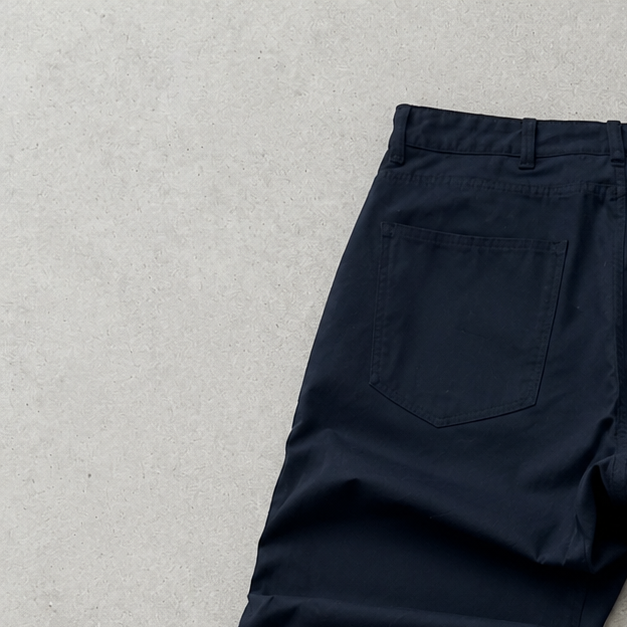 Armani Jeans Marineblau, Blau Limited (W31 | DE 46)