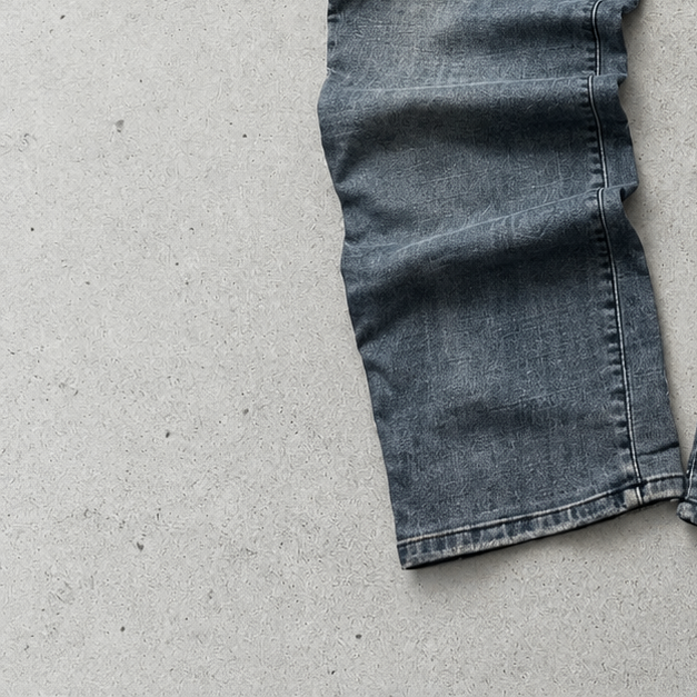 True Religion Straight Fit Jeans Black Rare (L)