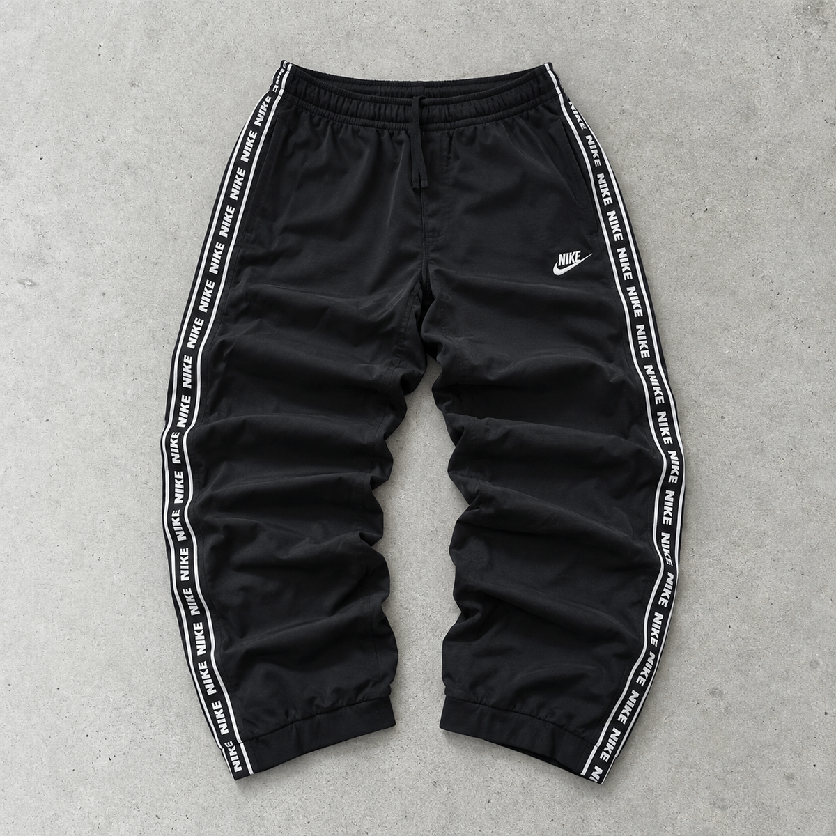 Nike Tracksuit Black Rare (M)