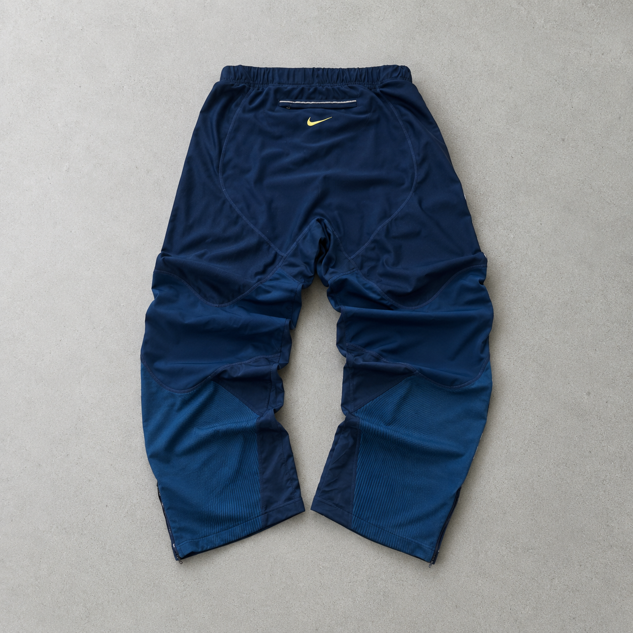 Nike Pants Marineblau Limited (S)